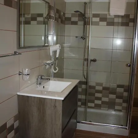 Paradiso Frühstückspension 3*