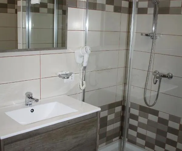 Bed & Breakfast Paradiso 3*